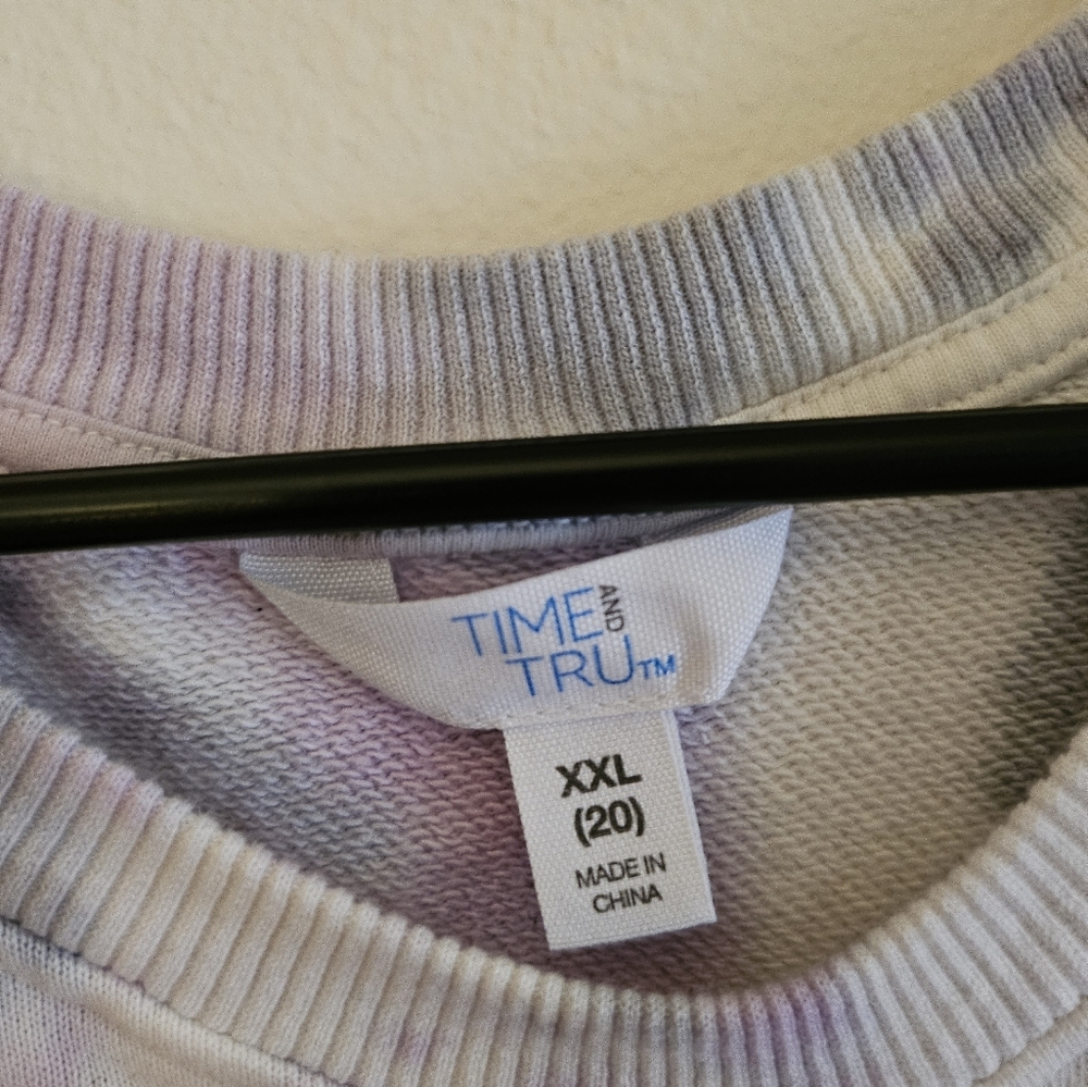 Long sleeve pullover - Picture 2 of 4